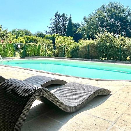 Rendez-Vous Avec Les Cigales - Gite 6 Personnes 100M2 - Piscine Privee - Climatisation Cheval-Blanc Exteriör bild